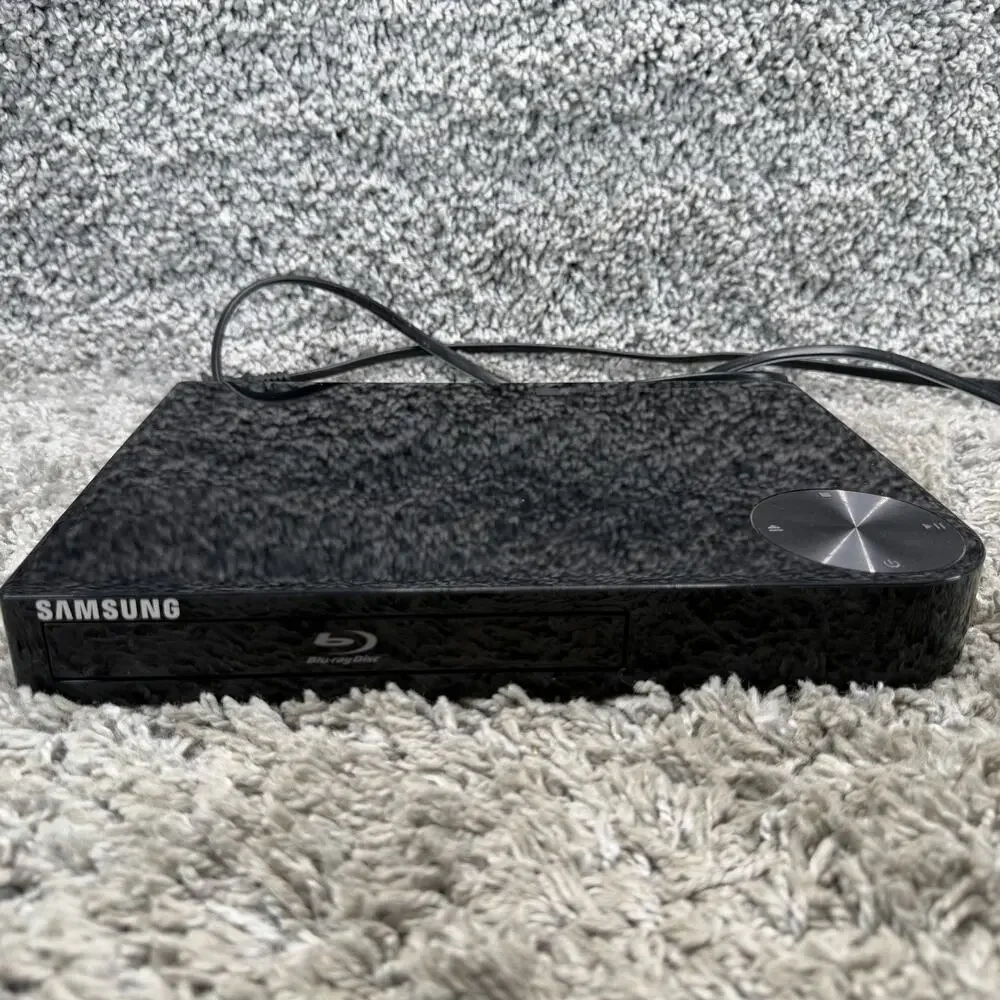 Samsung BD F5900/ZA 3D Blu Ray DVD Player WiFi Smart 1080p No Remote